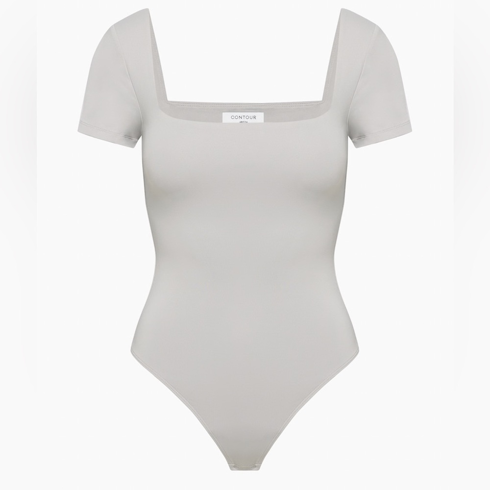 NWT Aritzia Babaton Contour Squareneck Bodysuit